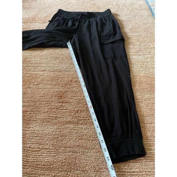 Torrid Black Cargo Jogger Pants Size 00 /M/L/Rayon Blend Stretch Women’s Casual - Picture 5 of 8